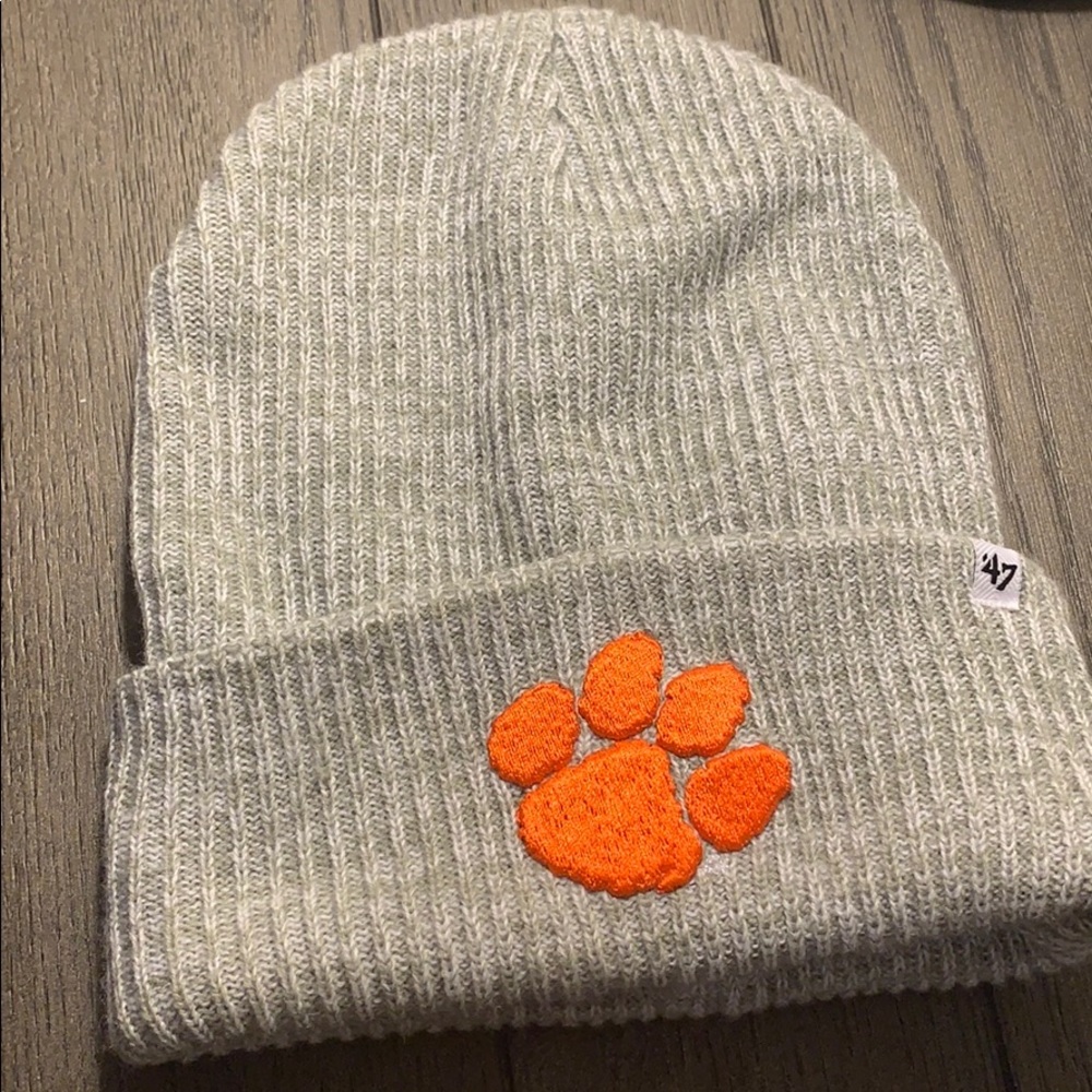 Light grey Clemson beanie